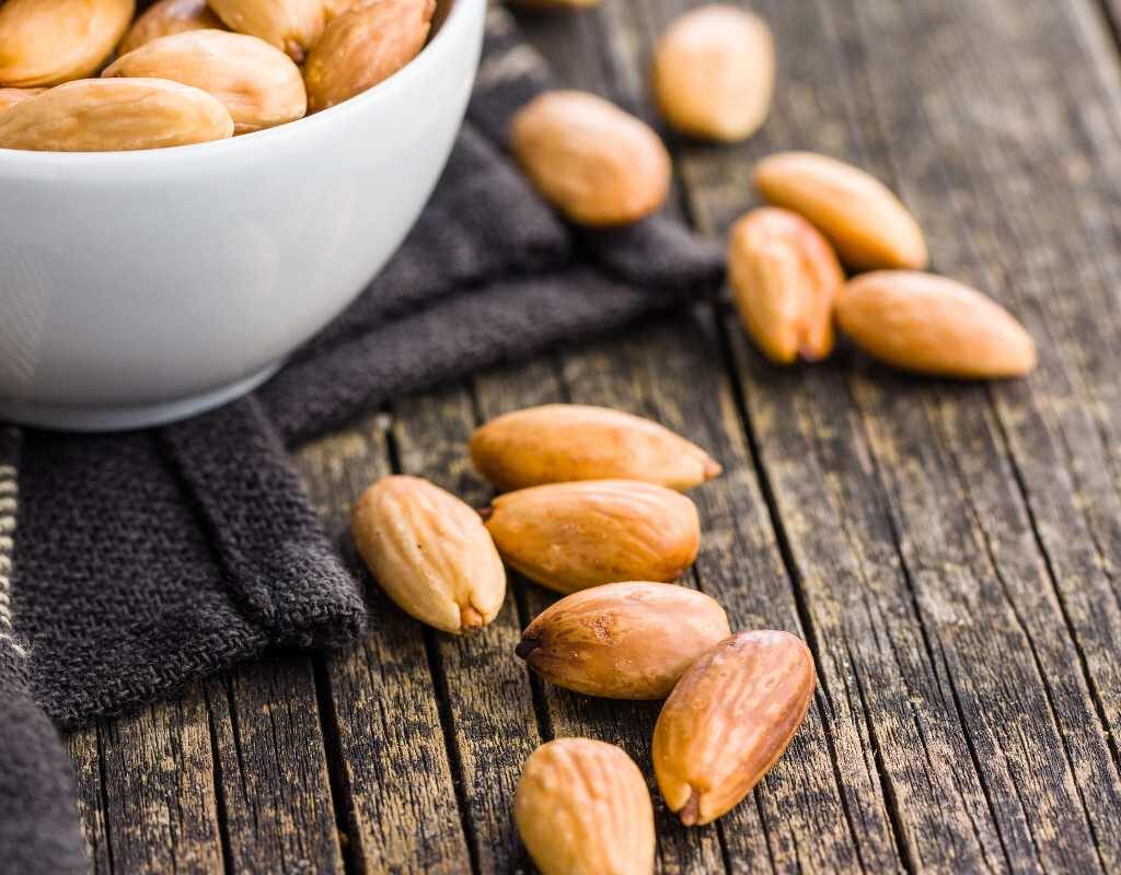 California Almond Facts & Statistics 2025